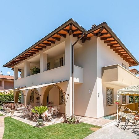 Villa Diletta B&B Forte dei Marmi Exterior foto